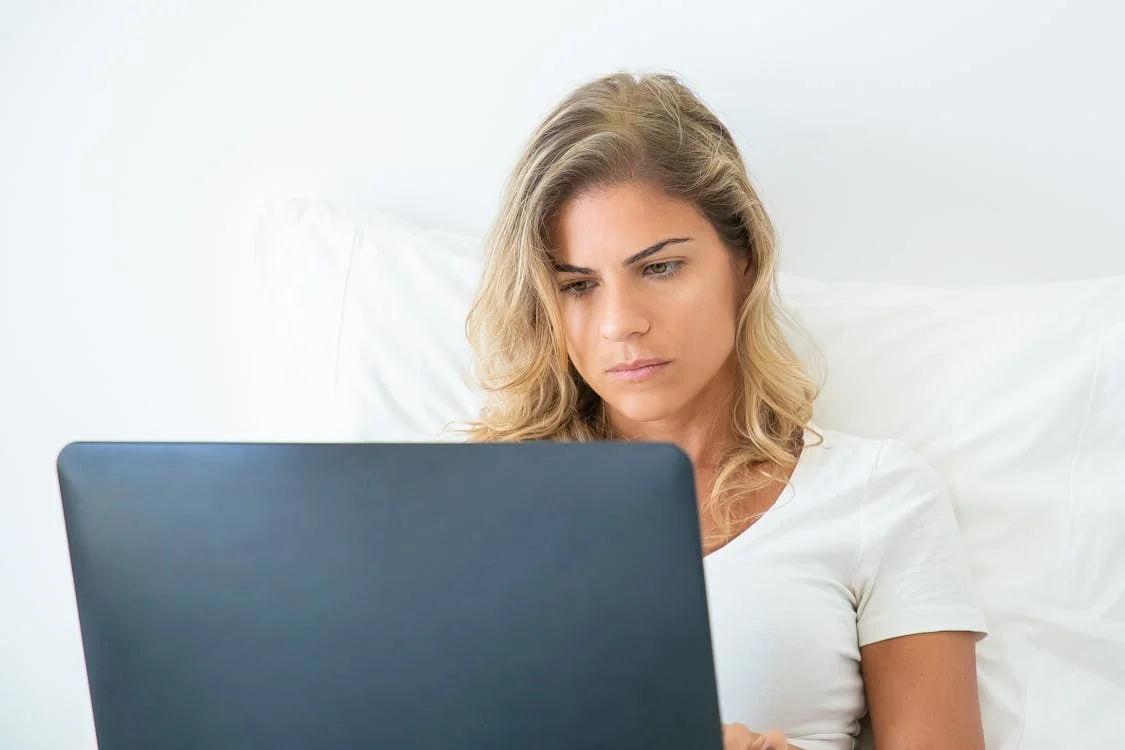 Student learning project management online for free with certificate