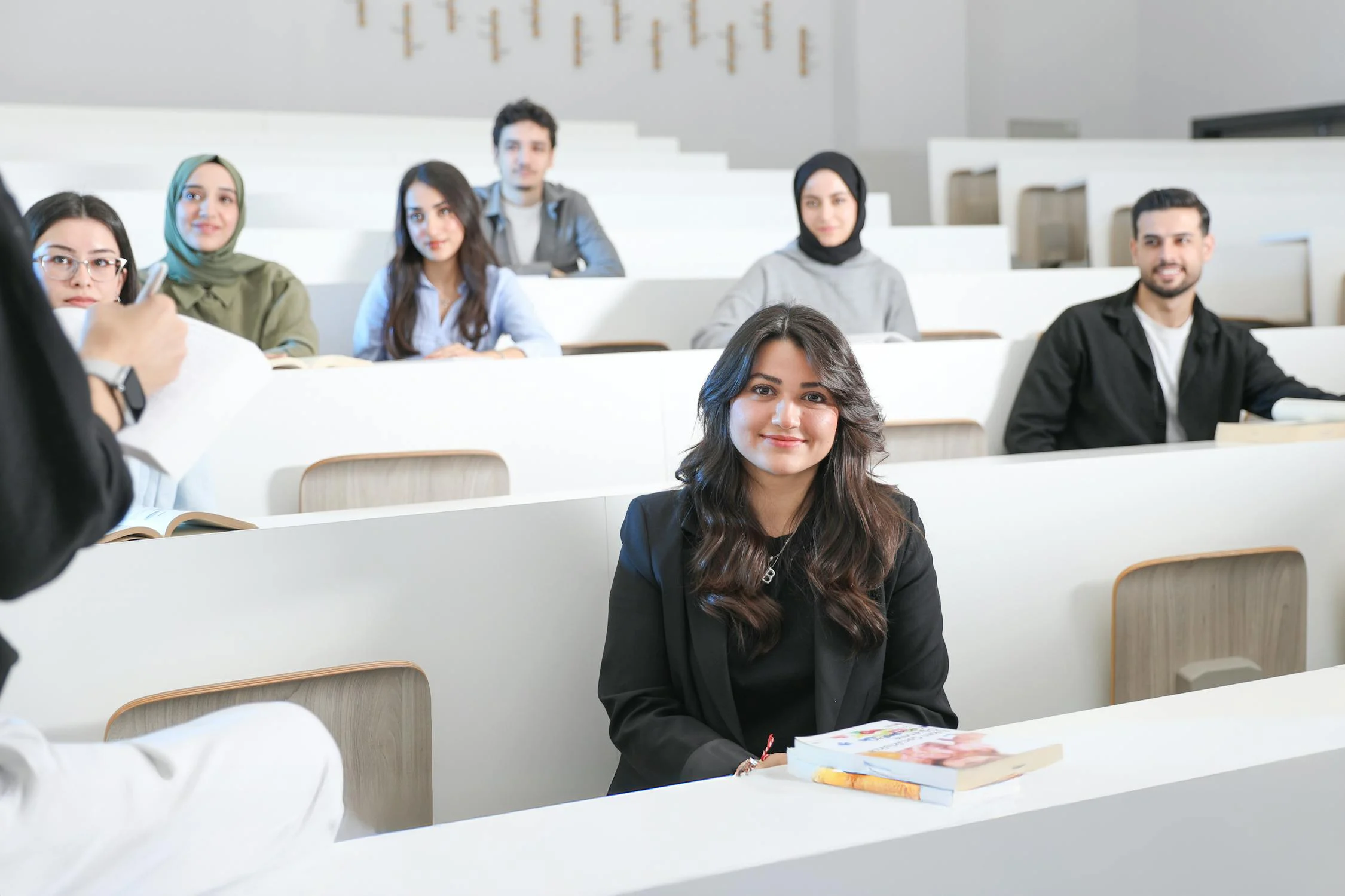 What Are Unicaf Scholarship Courses?