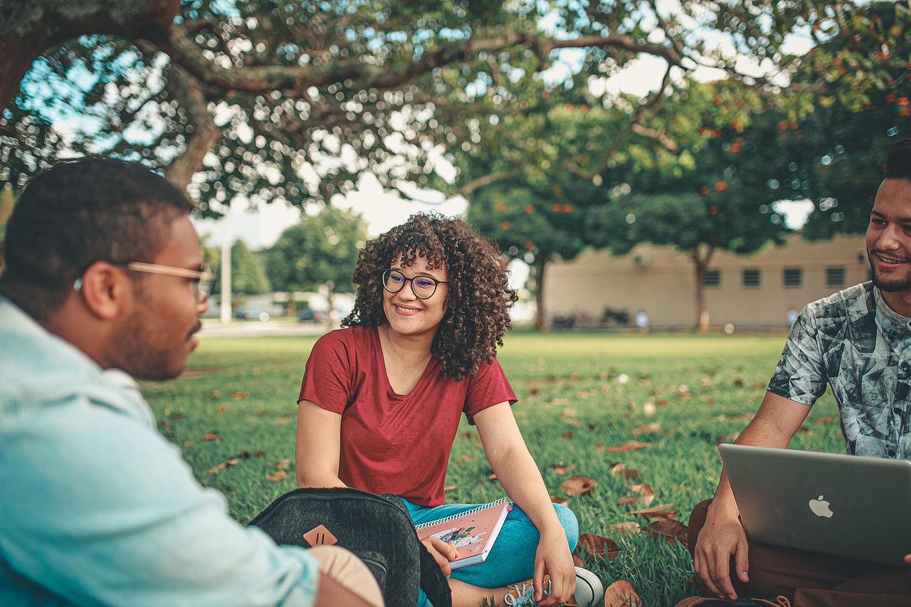 Best scholarship websites 2025